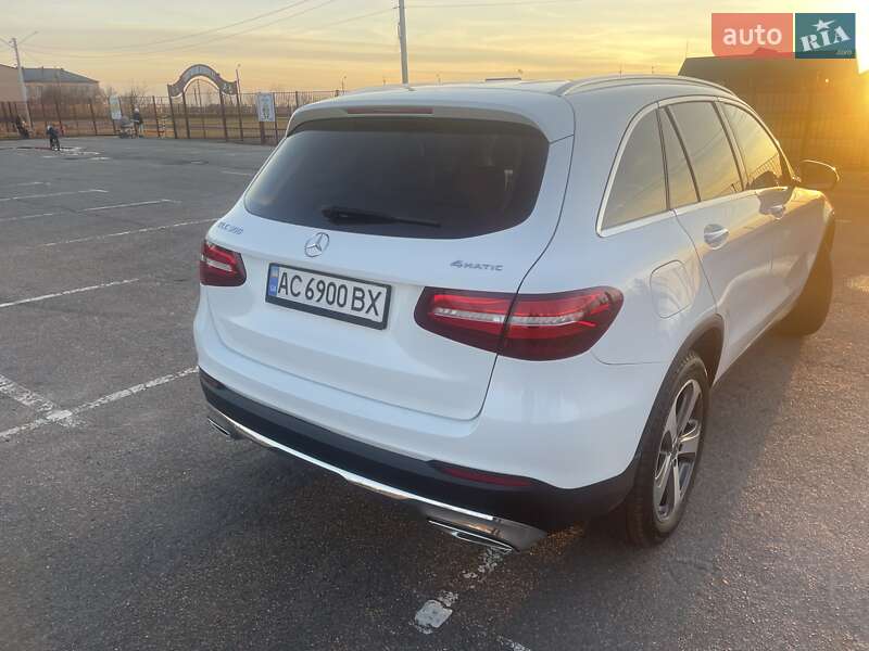 Внедорожник / Кроссовер Mercedes-Benz GLC-Class 2017 в Луцке фото 10 Внедорожник / Кроссовер Mercedes-Benz GLC-Class 2017 в Луцке