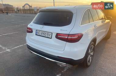 Внедорожник / Кроссовер Mercedes-Benz GLC-Class 2017 в 
