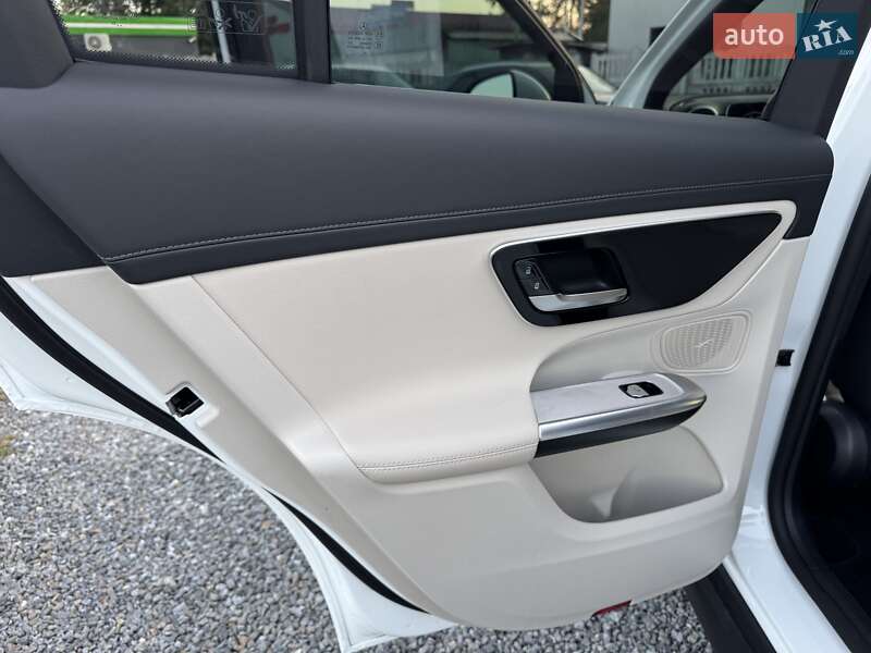 Внедорожник / Кроссовер Mercedes-Benz GLC-Class 2023 в Тернополе