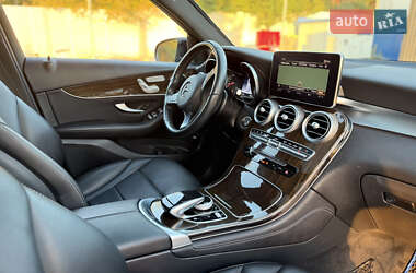 Внедорожник / Кроссовер Mercedes-Benz GLC-Class 2019 в 