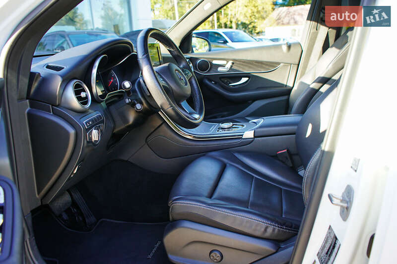 Внедорожник / Кроссовер Mercedes-Benz GLC-Class 2018 в Житомире