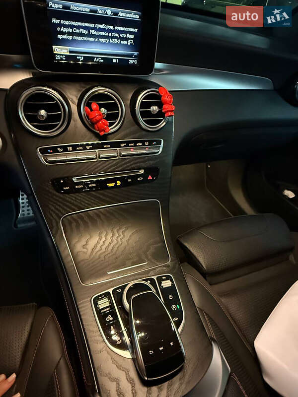 Внедорожник / Кроссовер Mercedes-Benz GLC-Class 2018 в Киеве фото 14 Внедорожник / Кроссовер Mercedes-Benz GLC-Class 2018 в Киеве