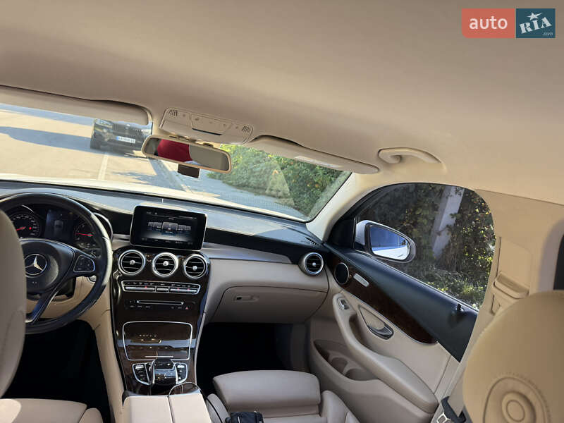 Внедорожник / Кроссовер Mercedes-Benz GLC-Class 2017 в Житомире фото 6 Внедорожник / Кроссовер Mercedes-Benz GLC-Class 2017 в Житомире