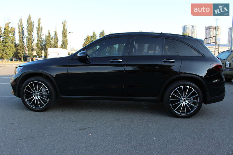 Внедорожник / Кроссовер Mercedes-Benz GLC-Class 2017 в Киеве