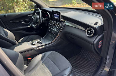 Внедорожник / Кроссовер Mercedes-Benz GLC-Class 2016 в 