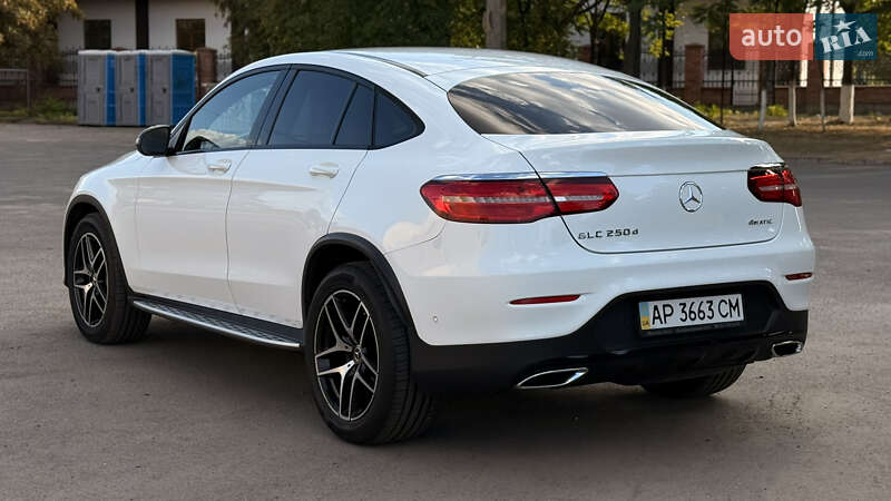 Внедорожник / Кроссовер Mercedes-Benz GLC-Class 2017 в Запорожье