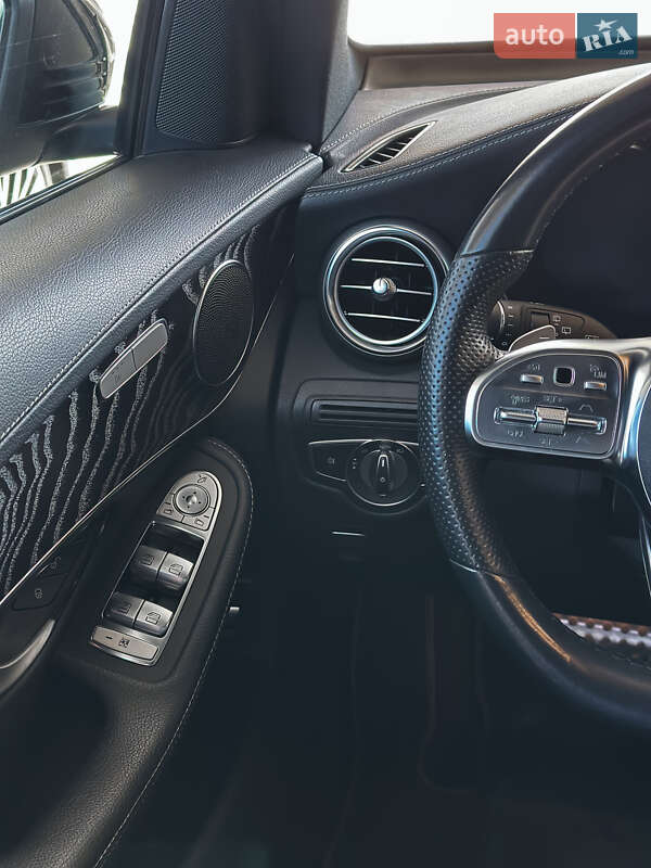 Внедорожник / Кроссовер Mercedes-Benz GLC-Class 2022 в Николаеве