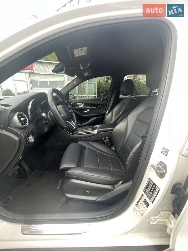 Внедорожник / Кроссовер Mercedes-Benz GLC-Class 2019 в Хмельницком