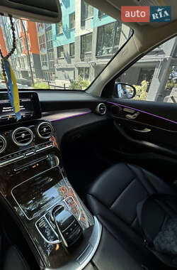 Внедорожник / Кроссовер Mercedes-Benz GLC-Class 2015 в 