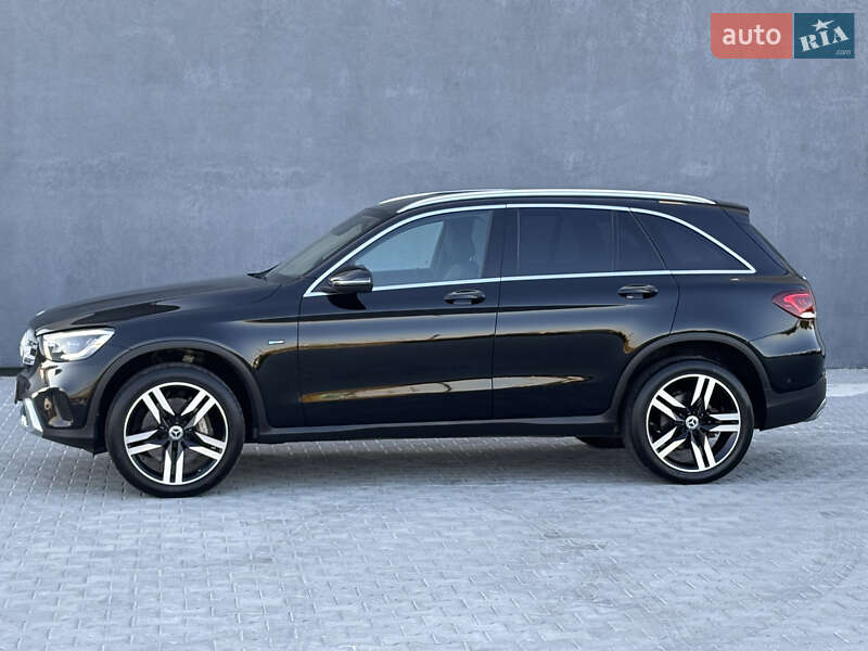 Позашляховик / Кросовер Mercedes-Benz GLC-Class 2021 в Львові