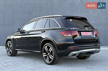 Внедорожник / Кроссовер Mercedes-Benz GLC-Class 2021 в 