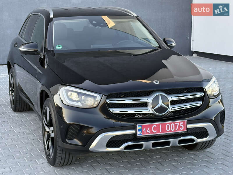 Позашляховик / Кросовер Mercedes-Benz GLC-Class 2021 в Львові