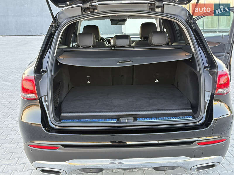 Позашляховик / Кросовер Mercedes-Benz GLC-Class 2021 в Львові