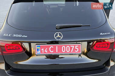 Внедорожник / Кроссовер Mercedes-Benz GLC-Class 2021 в 