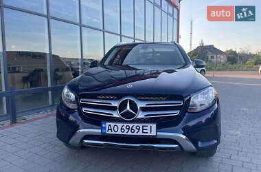 Позашляховик / Кросовер Mercedes-Benz GLC-Class 2017 в 