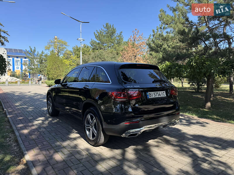 Позашляховик / Кросовер Mercedes-Benz GLC-Class 2021 в Києві