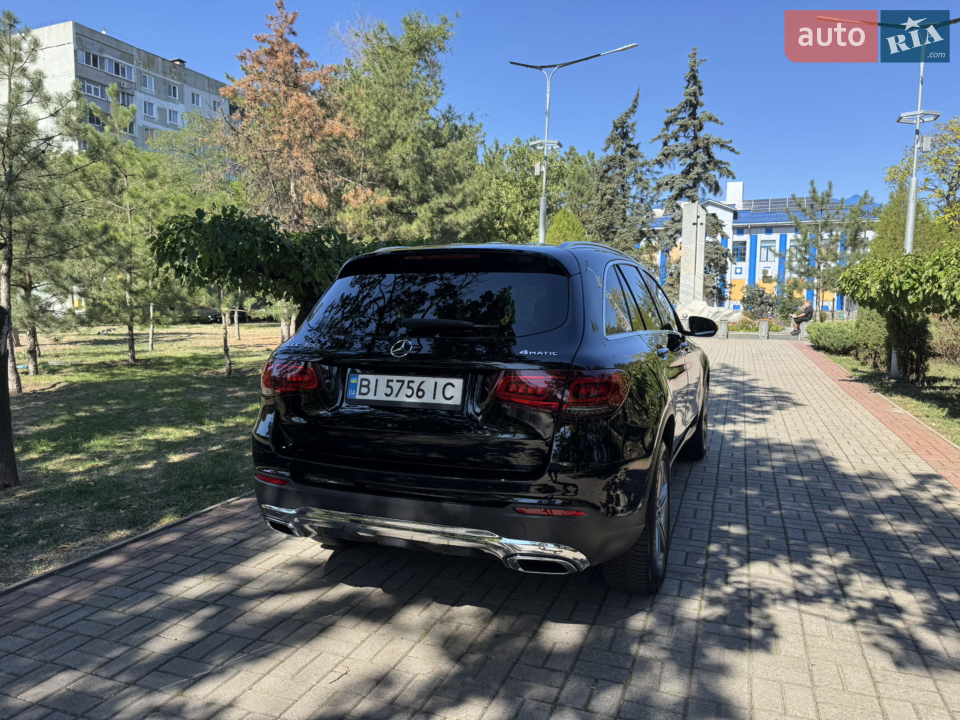 2021 Mercedes-Benz GLC - мініатюра 8