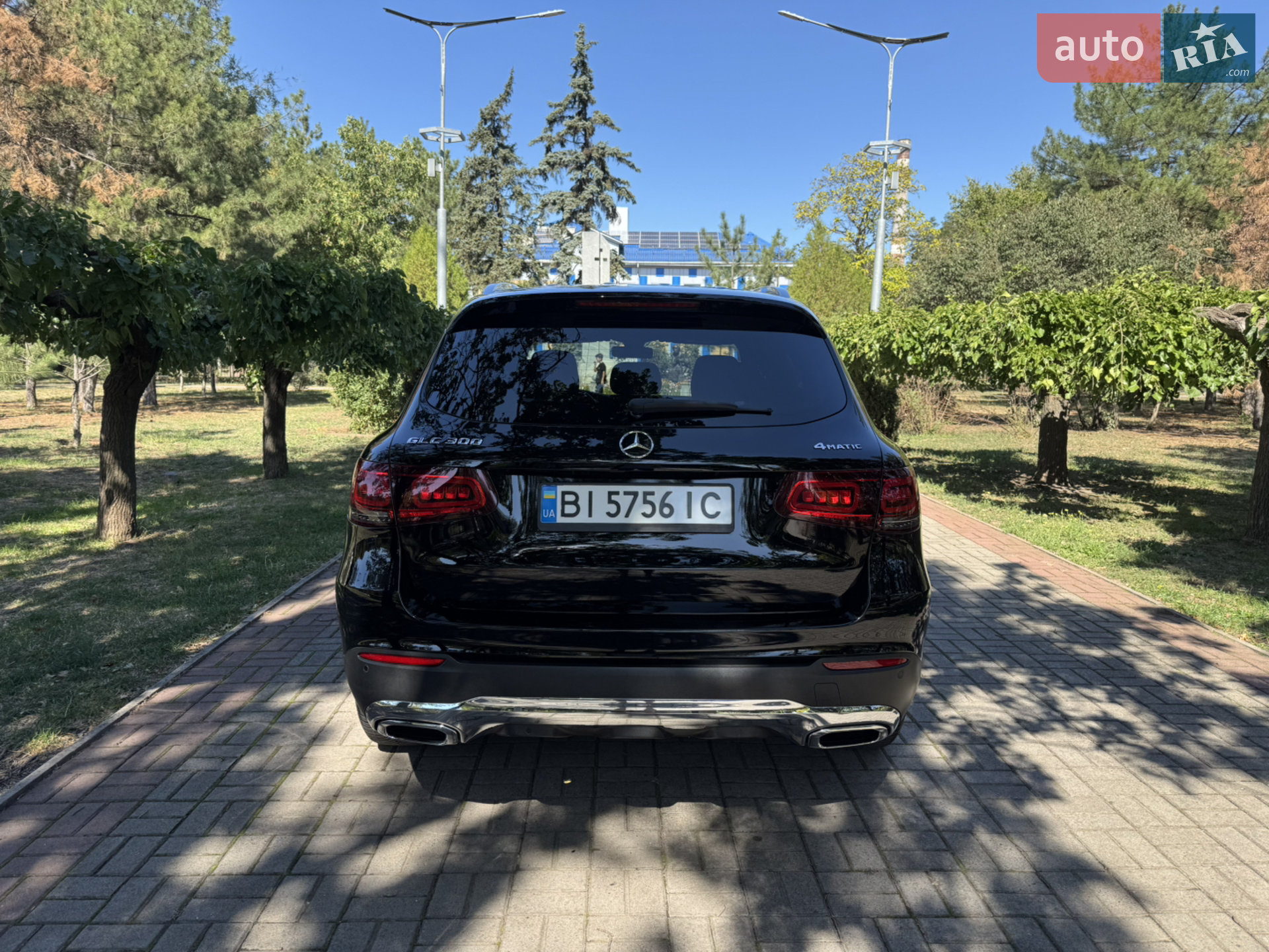 2021 Mercedes-Benz GLC - мініатюра 9