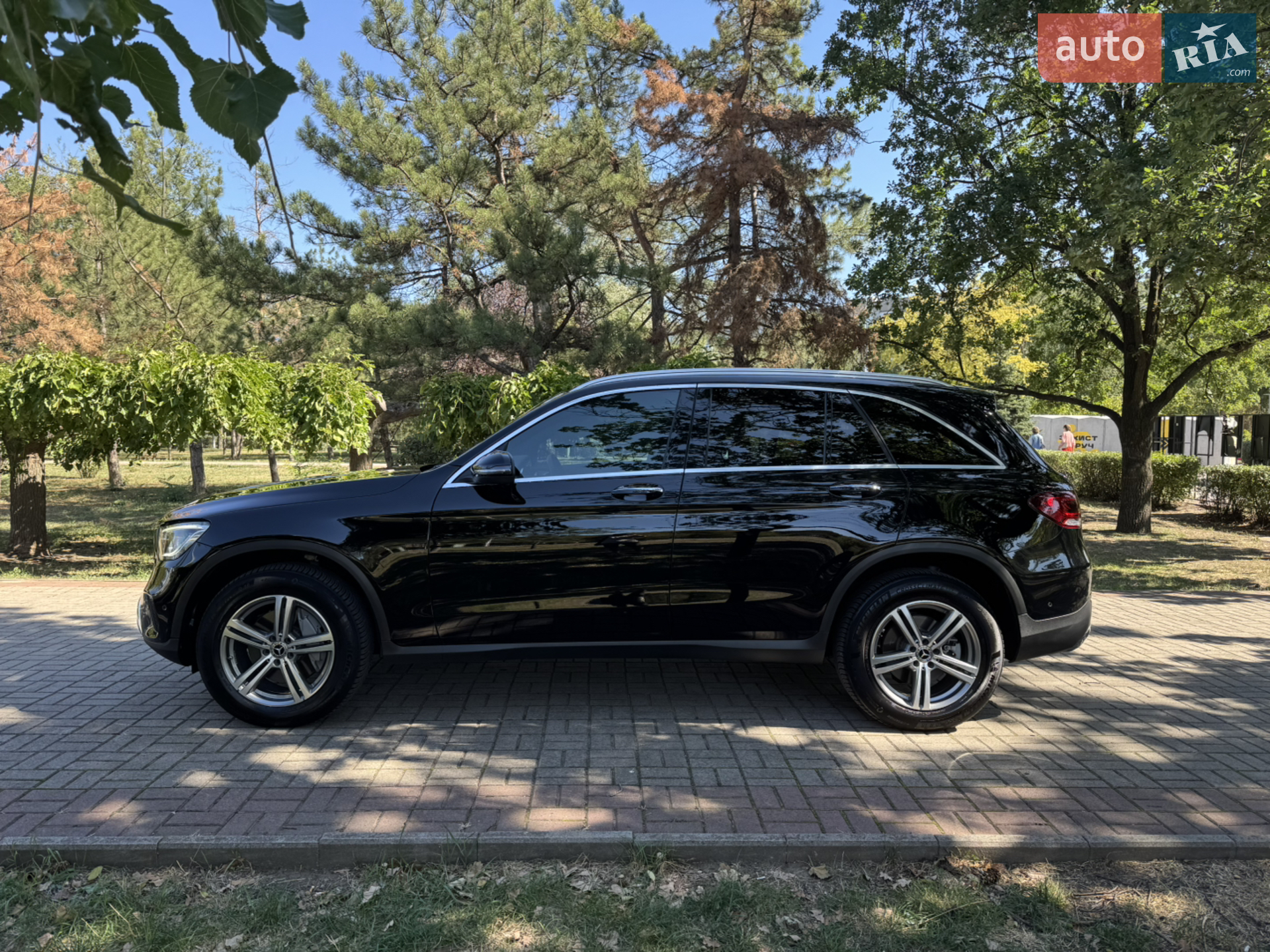 2021 Mercedes-Benz GLC - мініатюра 13