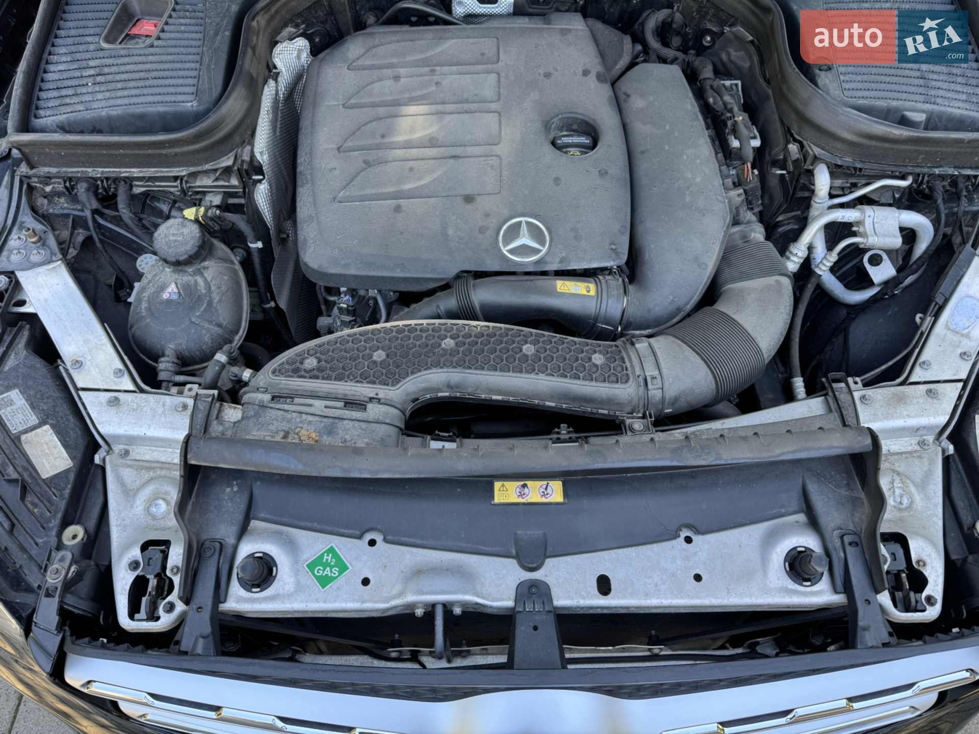 2021 Mercedes-Benz GLC - мініатюра 31