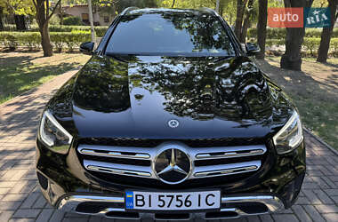 Позашляховик / Кросовер Mercedes-Benz GLC-Class 2021 в 