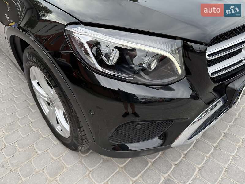 Внедорожник / Кроссовер Mercedes-Benz GLC-Class 2017 в Виннице