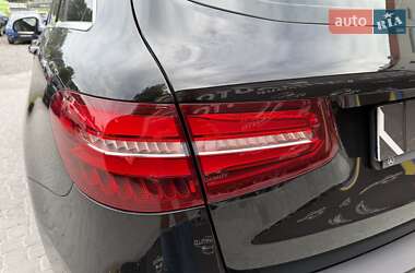 Внедорожник / Кроссовер Mercedes-Benz GLC-Class 2017 в 