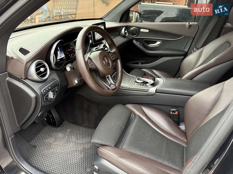 Внедорожник / Кроссовер Mercedes-Benz GLC-Class 2017 в Виннице