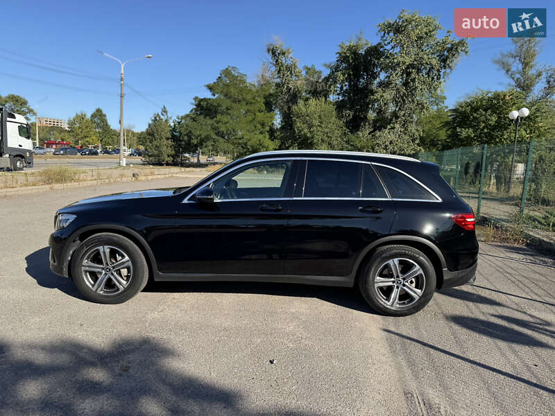 Позашляховик / Кросовер Mercedes-Benz GLC-Class 2017 в Запоріжжі