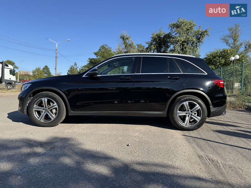 Позашляховик / Кросовер Mercedes-Benz GLC-Class 2017 в Запоріжжі