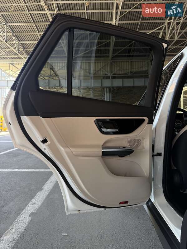 Внедорожник / Кроссовер Mercedes-Benz GLC-Class 2023 в Харькове фото 44 Внедорожник / Кроссовер Mercedes-Benz GLC-Class 2023 в Харькове