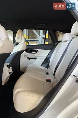 Внедорожник / Кроссовер Mercedes-Benz GLC-Class 2023 в 