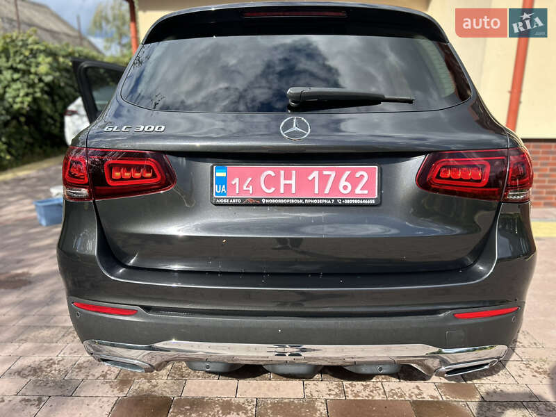 Внедорожник / Кроссовер Mercedes-Benz GLC-Class 2019 в Львове