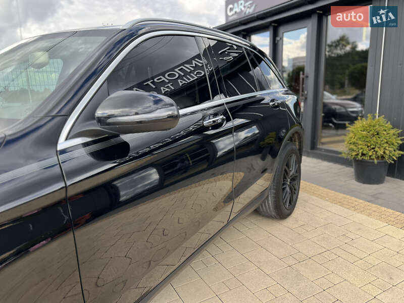 Позашляховик / Кросовер Mercedes-Benz GLC-Class 2018 в Львові