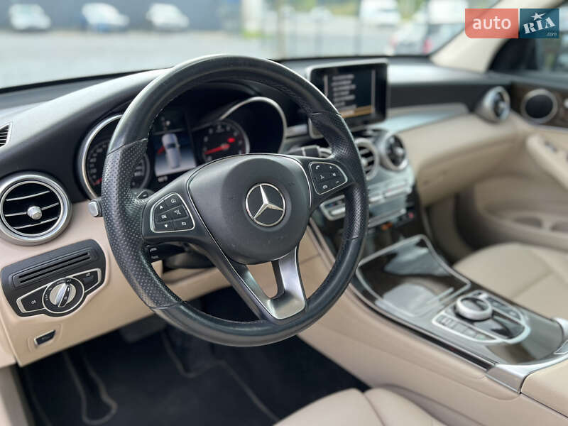 Позашляховик / Кросовер Mercedes-Benz GLC-Class 2018 в Львові