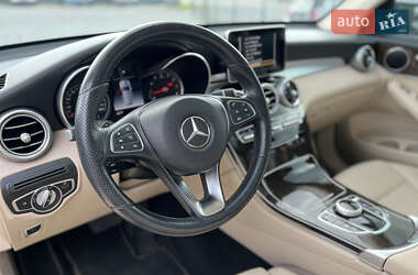 Внедорожник / Кроссовер Mercedes-Benz GLC-Class 2018 в 