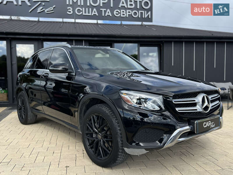 Внедорожник / Кроссовер Mercedes-Benz GLC-Class 2018 в 