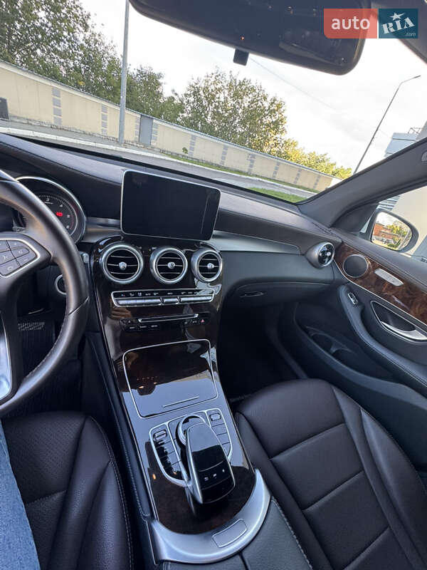 Внедорожник / Кроссовер Mercedes-Benz GLC-Class 2017 в Харькове