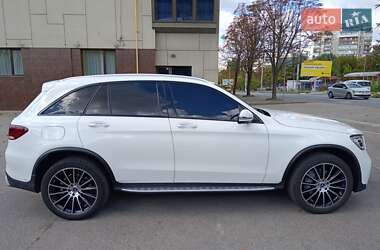 Позашляховик / Кросовер Mercedes-Benz GLC-Class 2022 в 
