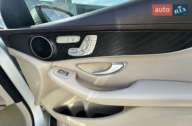 Внедорожник / Кроссовер Mercedes-Benz GLC-Class 2016 в 