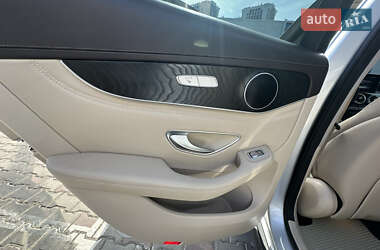 Внедорожник / Кроссовер Mercedes-Benz GLC-Class 2016 в 