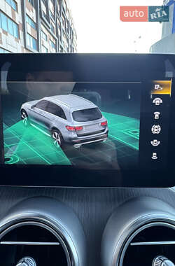 Внедорожник / Кроссовер Mercedes-Benz GLC-Class 2020 в 