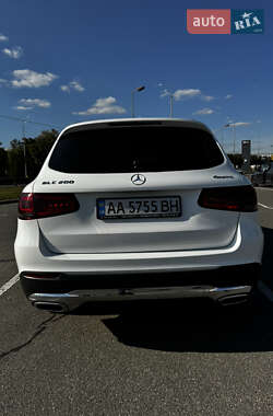 Внедорожник / Кроссовер Mercedes-Benz GLC-Class 2020 в 