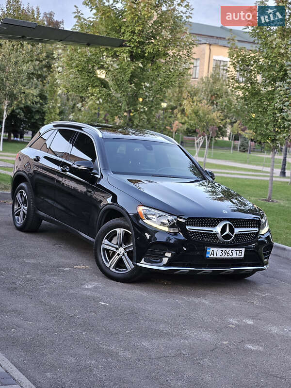 Позашляховик / Кросовер Mercedes-Benz GLC-Class 2017 в Києві