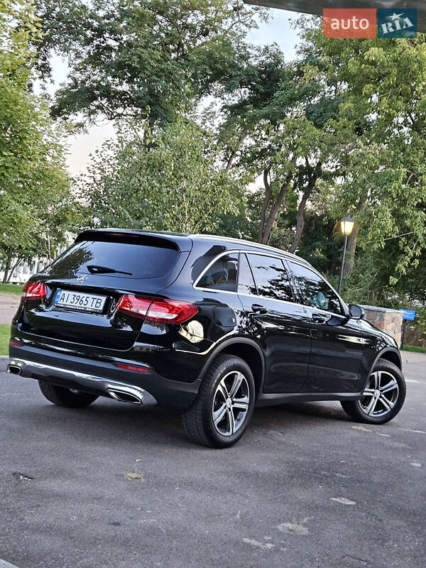 Позашляховик / Кросовер Mercedes-Benz GLC-Class 2017 в Києві