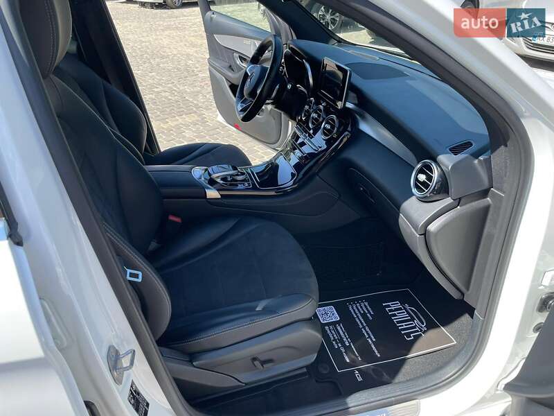 Позашляховик / Кросовер Mercedes-Benz GLC-Class 2017 в Чернівцях
