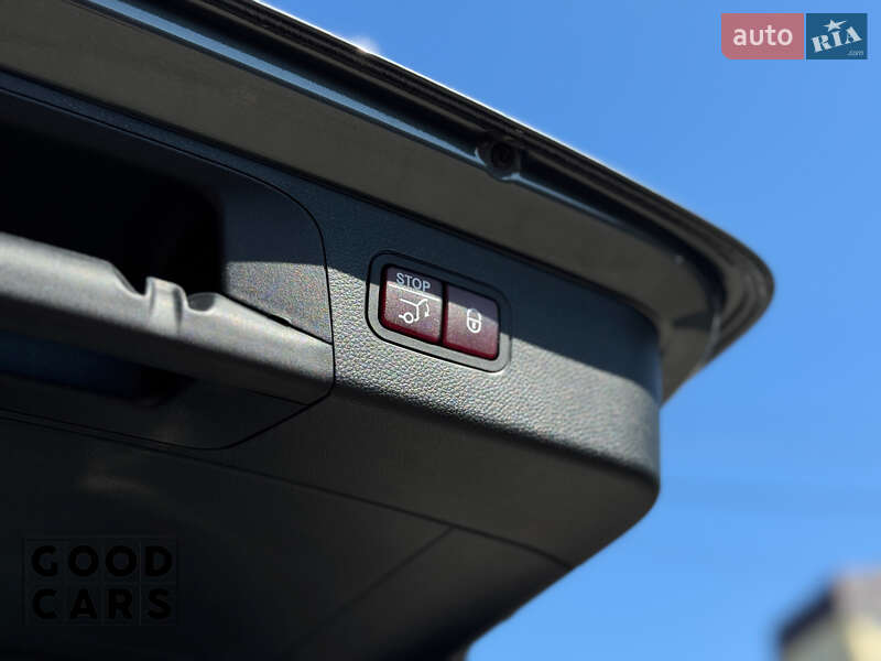 Позашляховик / Кросовер Mercedes-Benz GLC-Class 2017 в Одесі