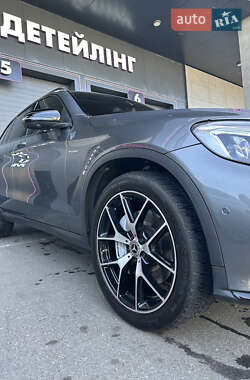 Позашляховик / Кросовер Mercedes-Benz GLC-Class 2017 в 