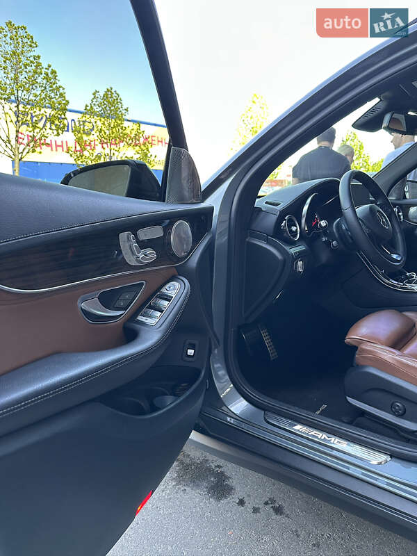 Внедорожник / Кроссовер Mercedes-Benz GLC-Class 2017 в Киеве