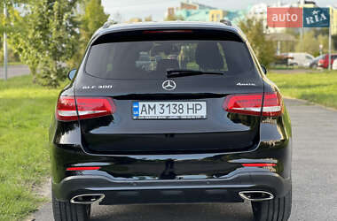 Внедорожник / Кроссовер Mercedes-Benz GLC-Class 2016 в 